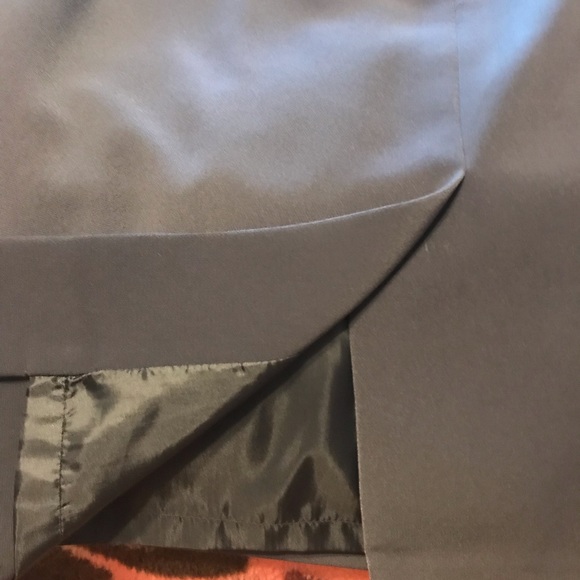 Lilac & gray suit - Picture 7 of 8